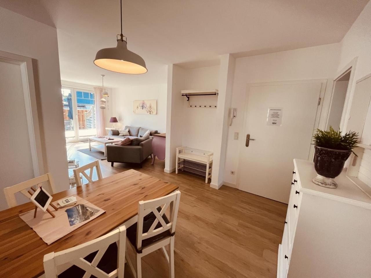 Ferienwohnung Asia In ボルン エクステリア 写真